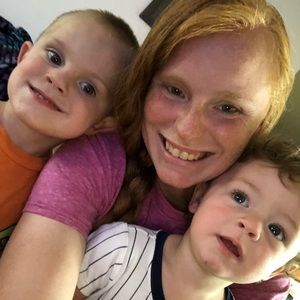 Meet your Posher, Alexis